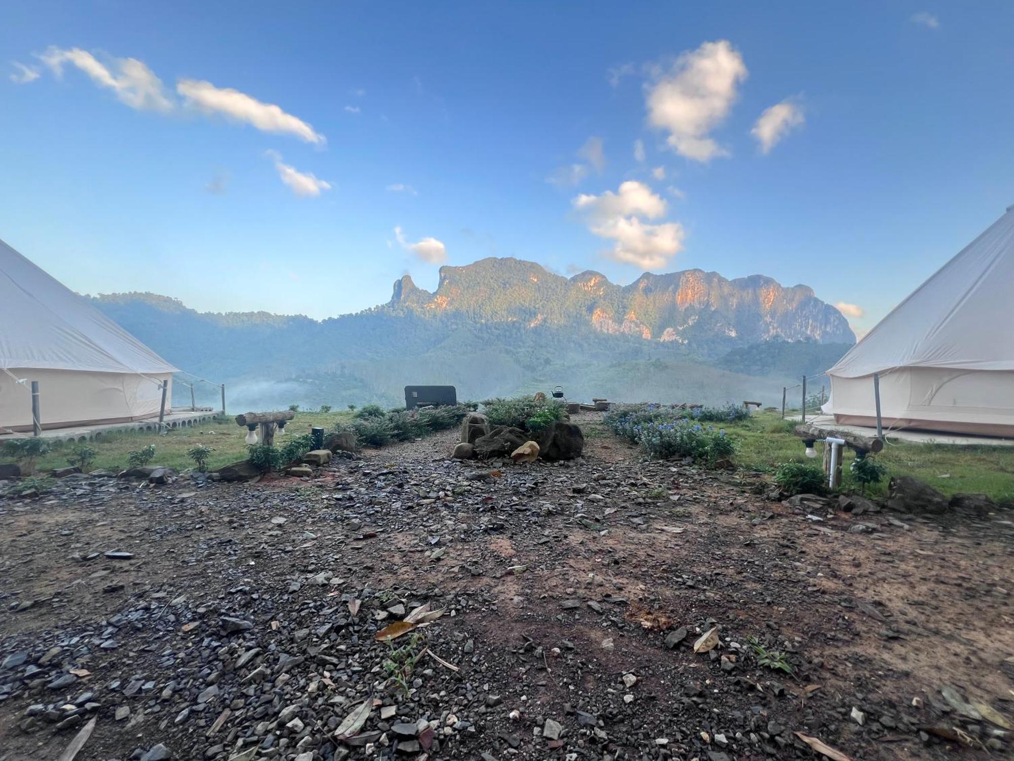 Camping Phutajoy Khaosok แคมป์ปิ้งภูตาจ้อยเขาศก Ban Thung Lang Tham Exterior foto