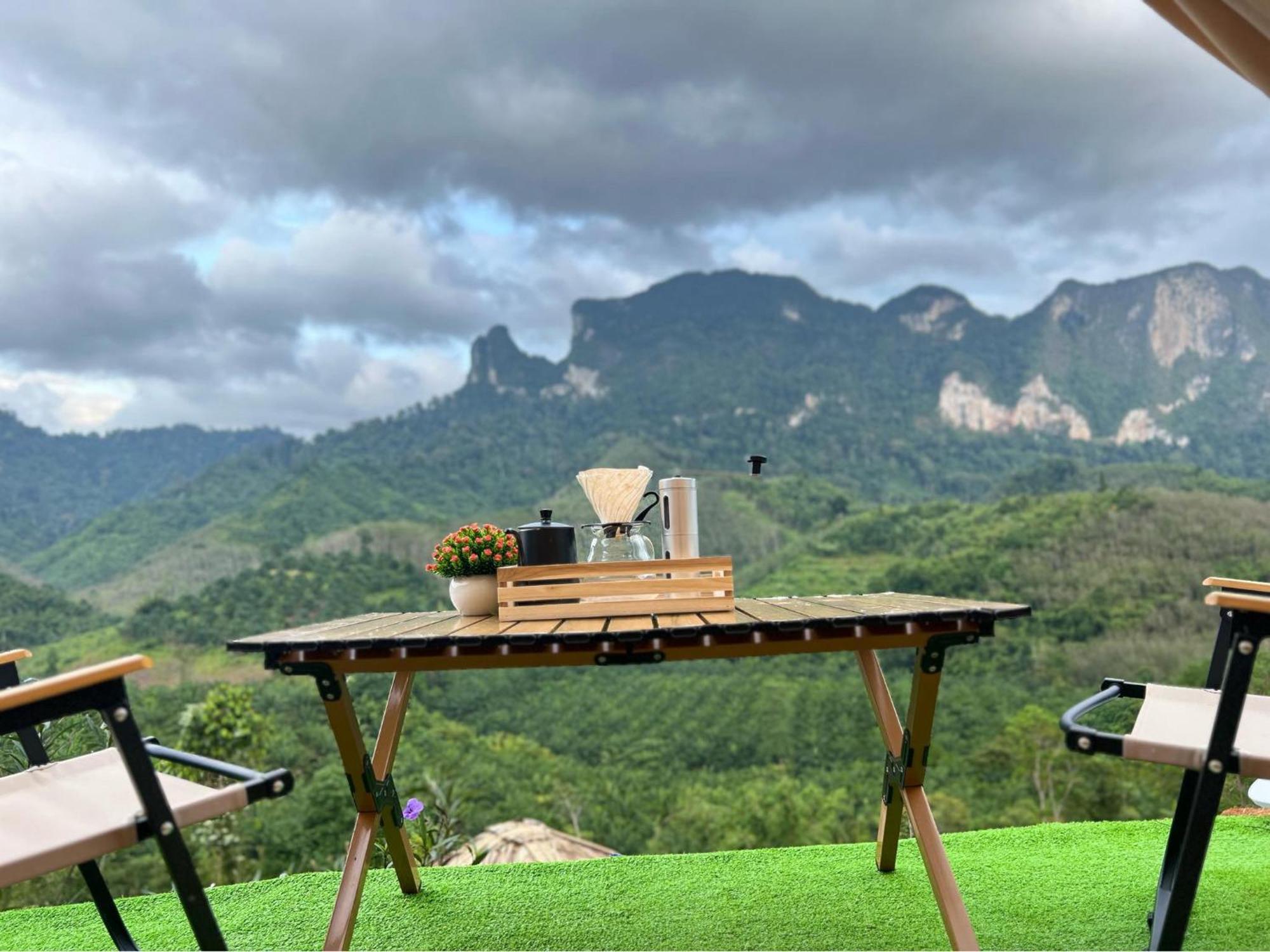 Camping Phutajoy Khaosok แคมป์ปิ้งภูตาจ้อยเขาศก Ban Thung Lang Tham Exterior foto