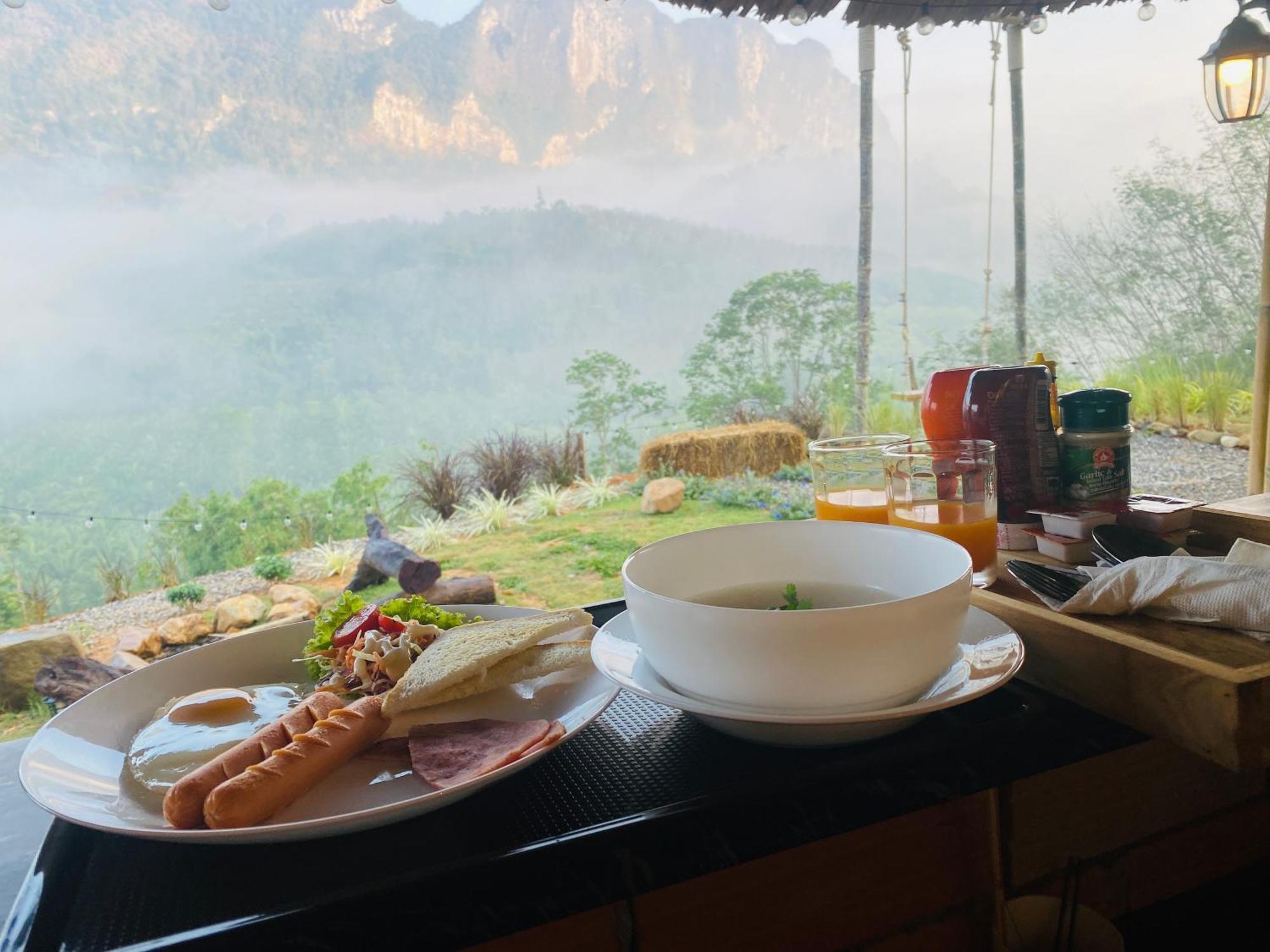 Camping Phutajoy Khaosok แคมป์ปิ้งภูตาจ้อยเขาศก Ban Thung Lang Tham Exterior foto